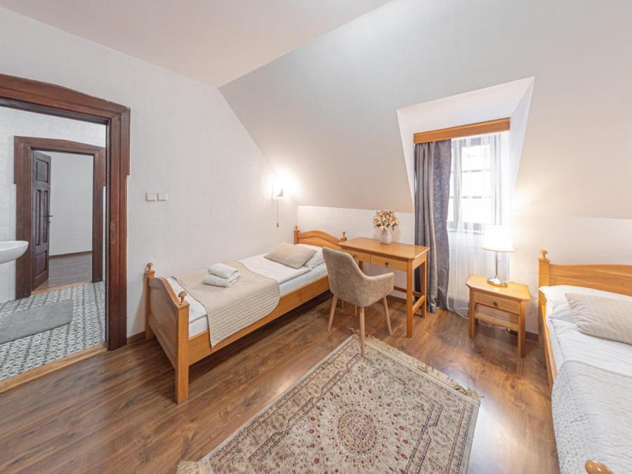 Hotel Salamander - Garni Банська Штявниця Екстер'єр фото