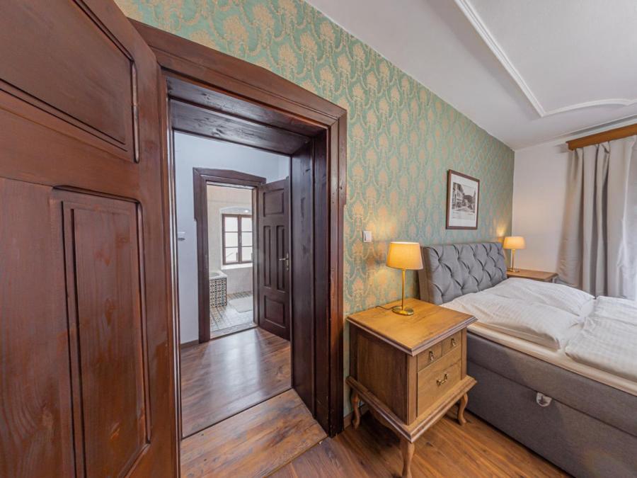 Hotel Salamander - Garni Банська Штявниця Екстер'єр фото