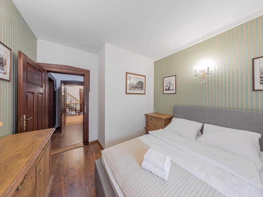 Hotel Salamander - Garni Банська Штявниця Екстер'єр фото