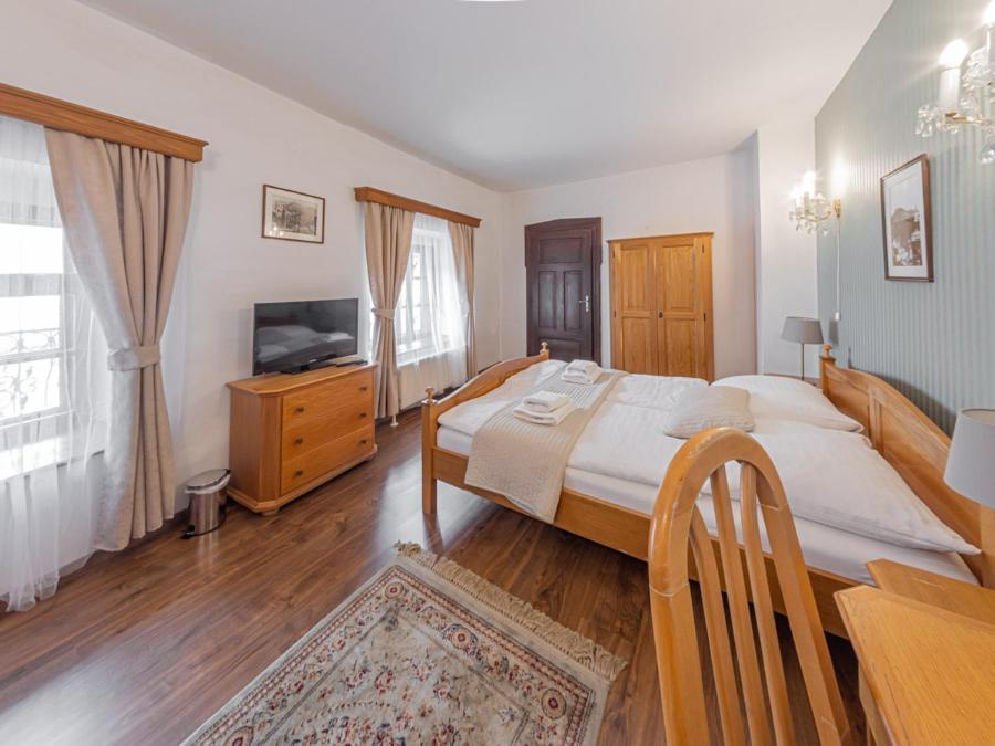 Hotel Salamander - Garni Банська Штявниця Екстер'єр фото