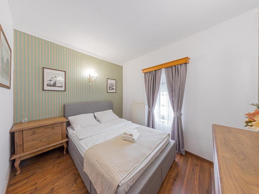 Hotel Salamander - Garni Банська Штявниця Екстер'єр фото