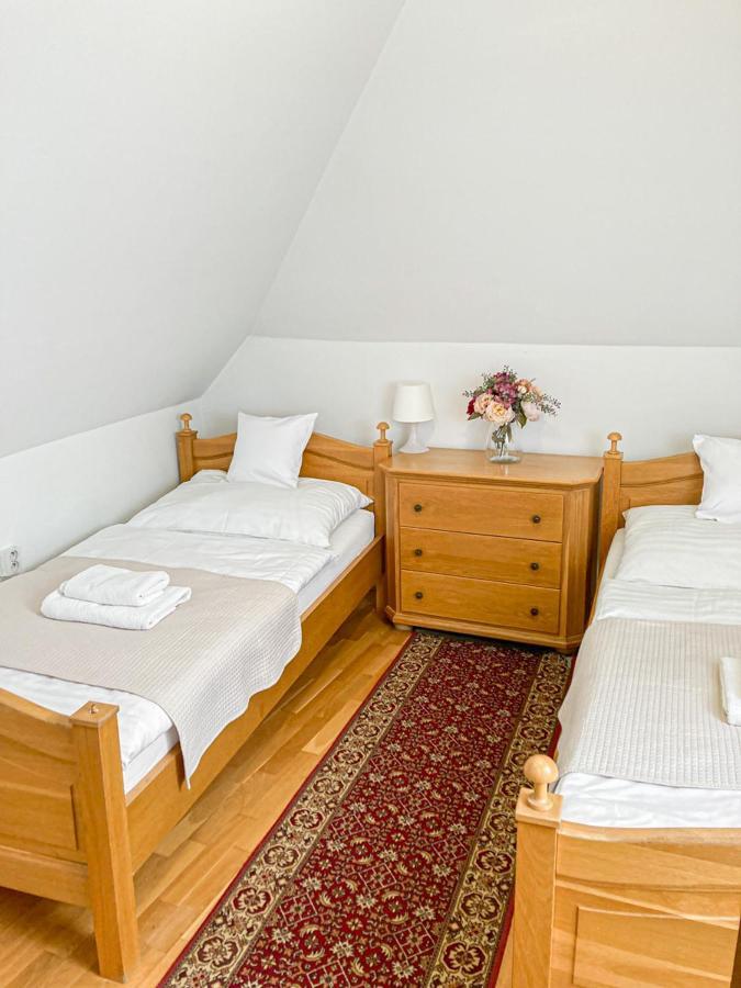 Hotel Salamander - Garni Банська Штявниця Екстер'єр фото